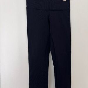 Lululemon black legging 23” capri